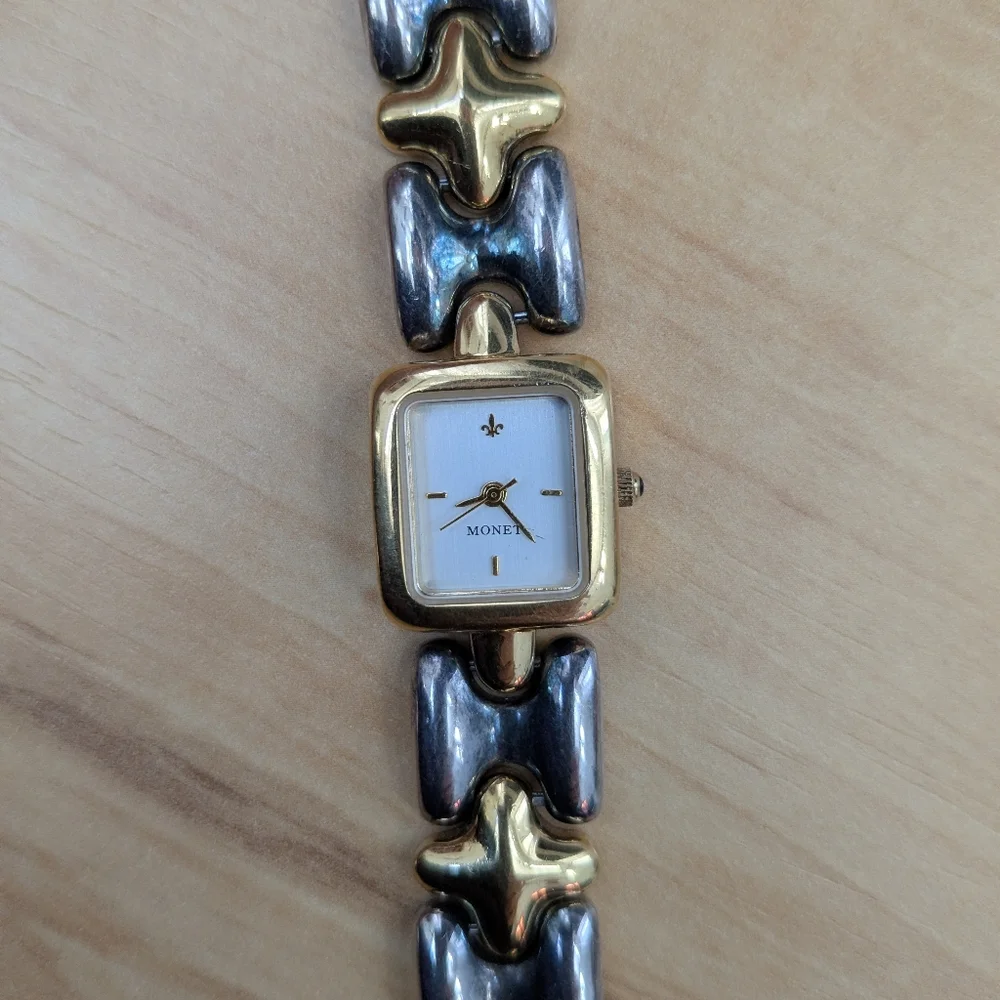 Vintage Monet 1980s Two-Tone Gold and Silver Sculptural Link Bracelet Watch - Picture 9 of 11